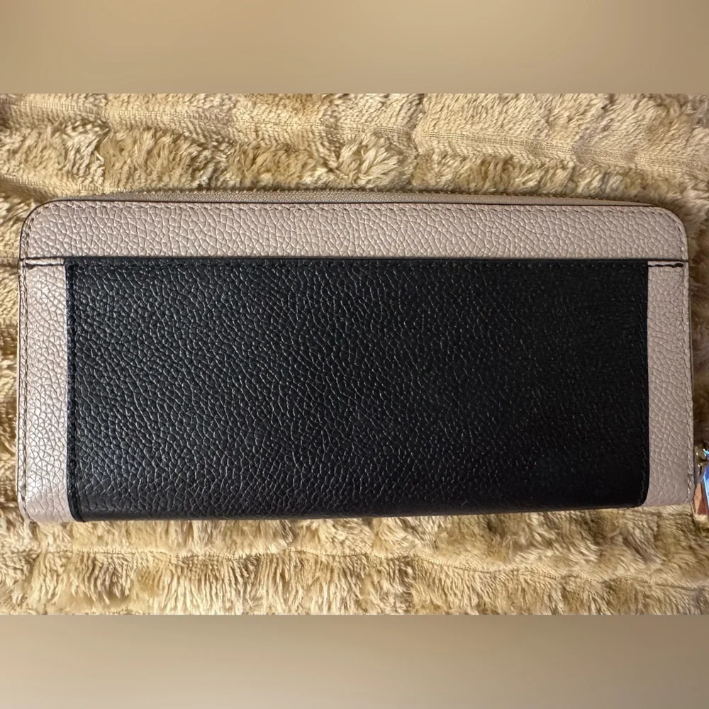Kate Spade Black and Cream Leather Zip Around Wallet - Picture 2 of 3